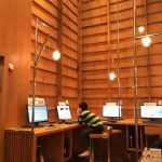 桃園圖書館龍岡分館網路資源區挑高設計，讓使用者無壓迫感。 聯合報系資料照／記者何定照攝影