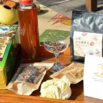 ▲咖啡與苦茶油是來古坑、草嶺不可錯過的伴手禮。　記者-王政／攝